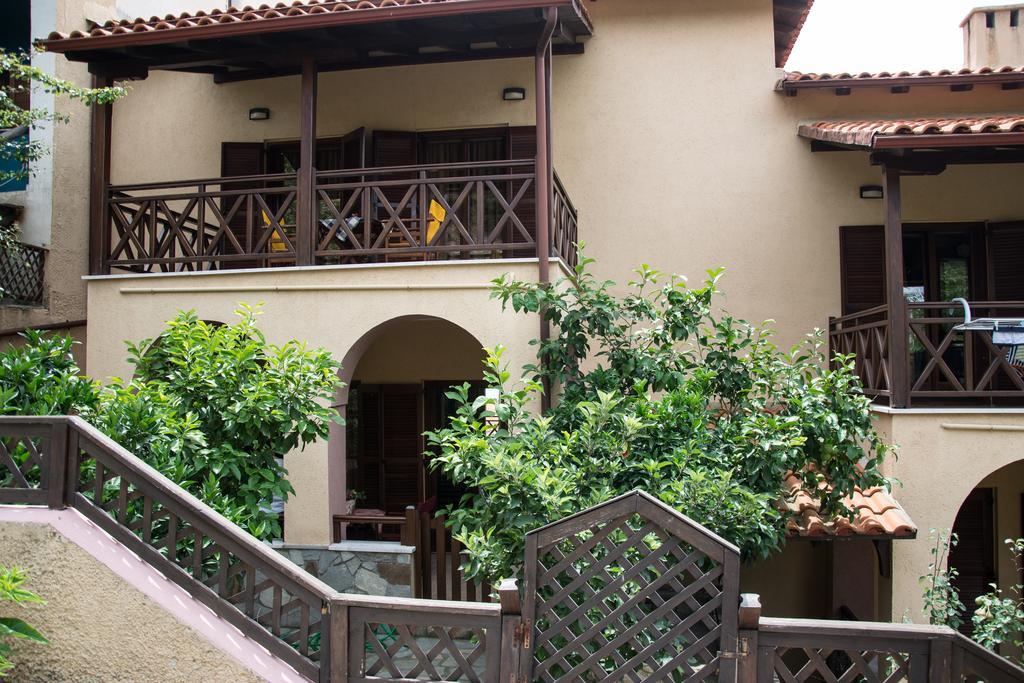 Dione Apartments Ouranoupoli Ngoại thất bức ảnh