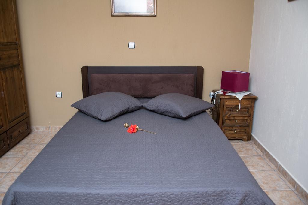 Dione Apartments Ouranoupoli Ngoại thất bức ảnh